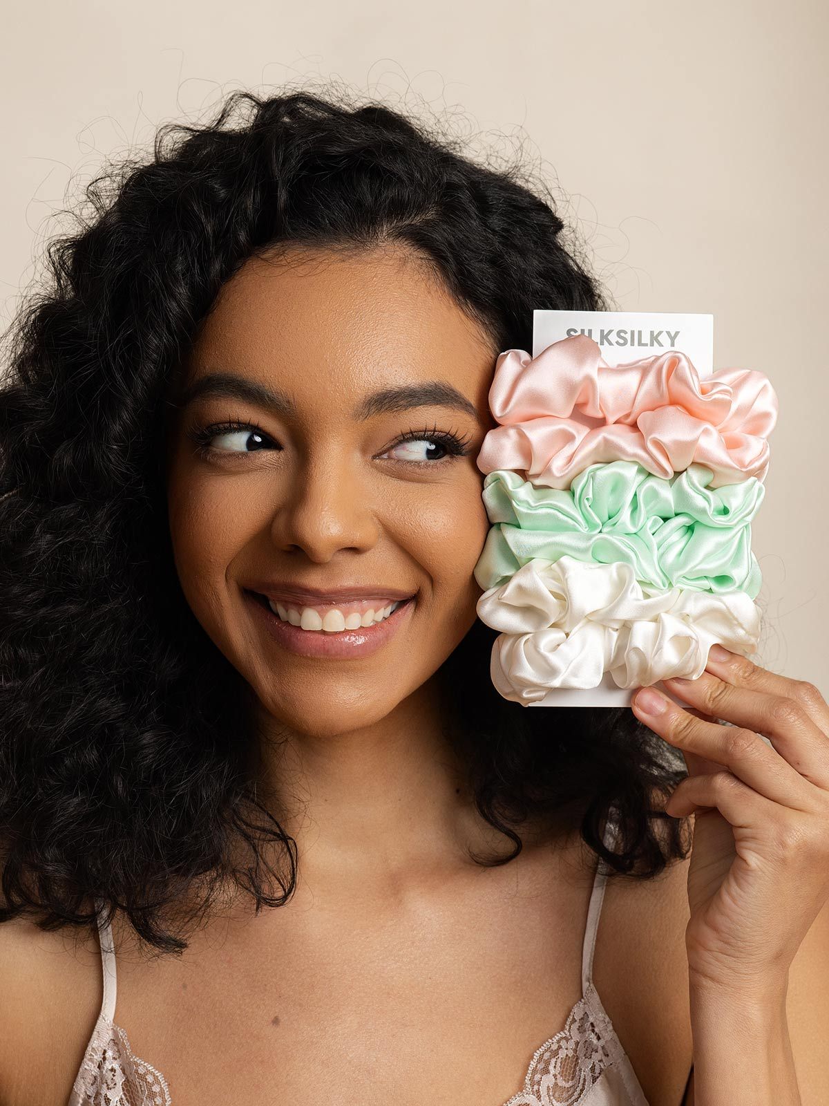 [Group2] SilkSilky-IT Scrunchie 004