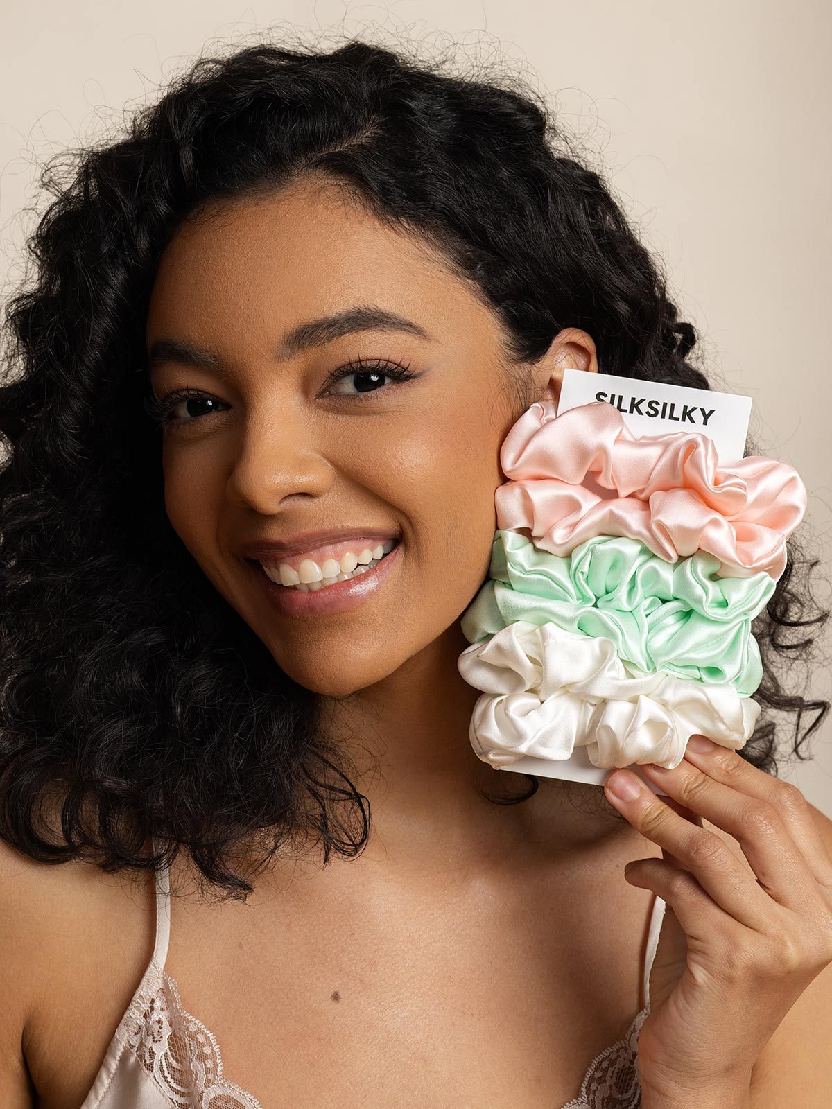 [Group2] SilkSilky-IT Scrunchie 005