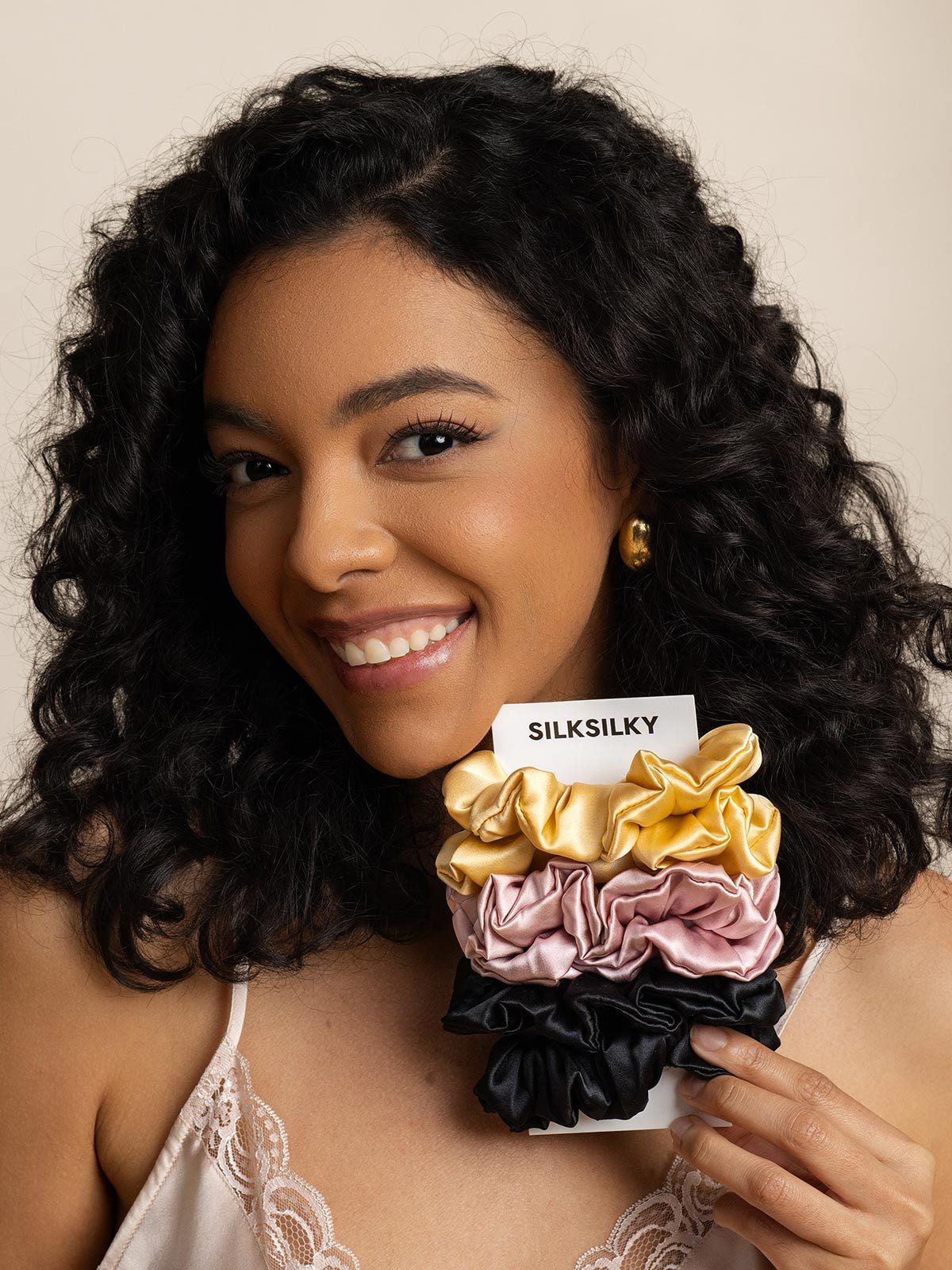 [Group] SilkSilky-IT Scrunchie 001