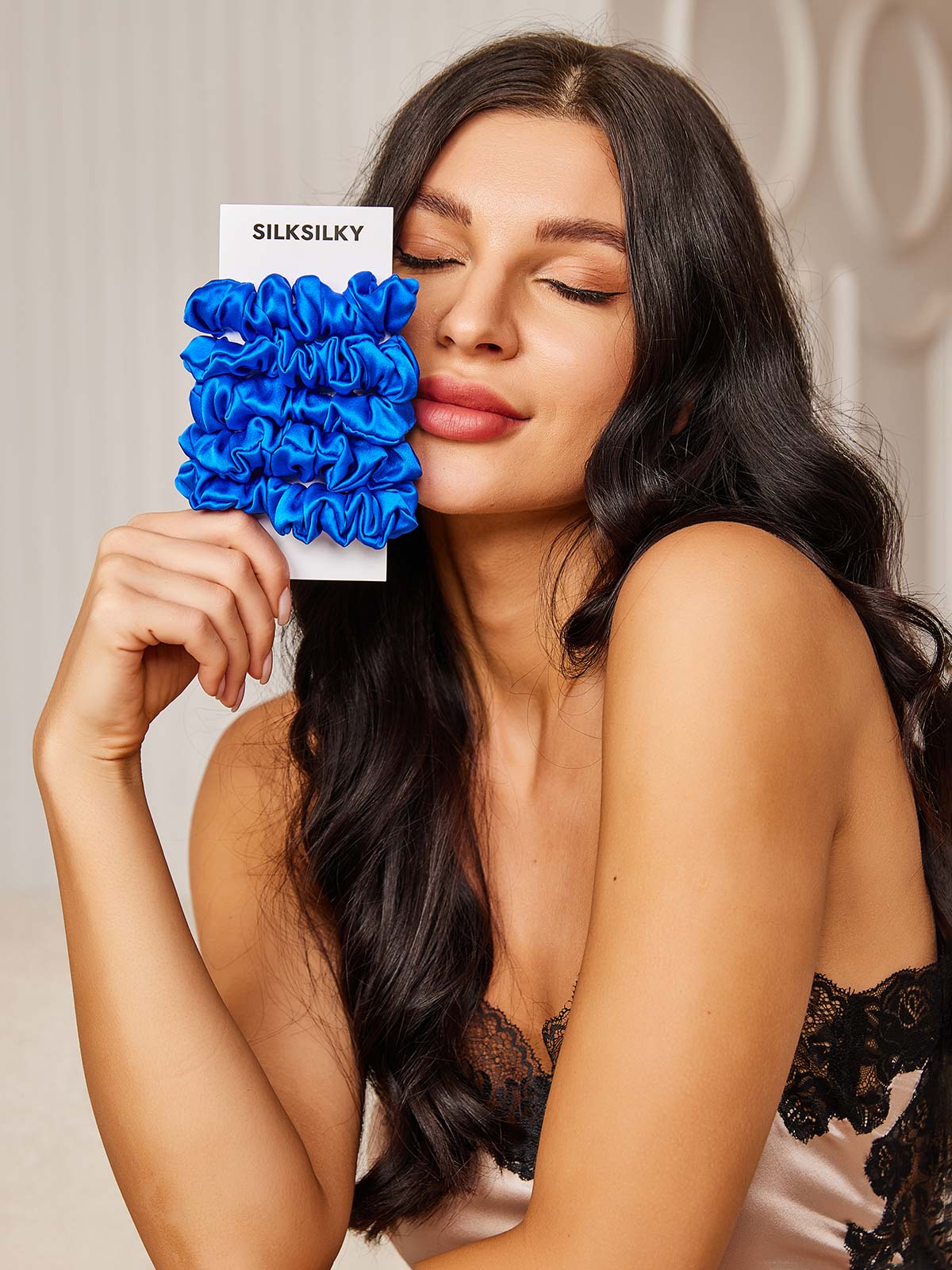 [Blu] SilkSilky-IT 19Momme Seta pura Scrunchie 002