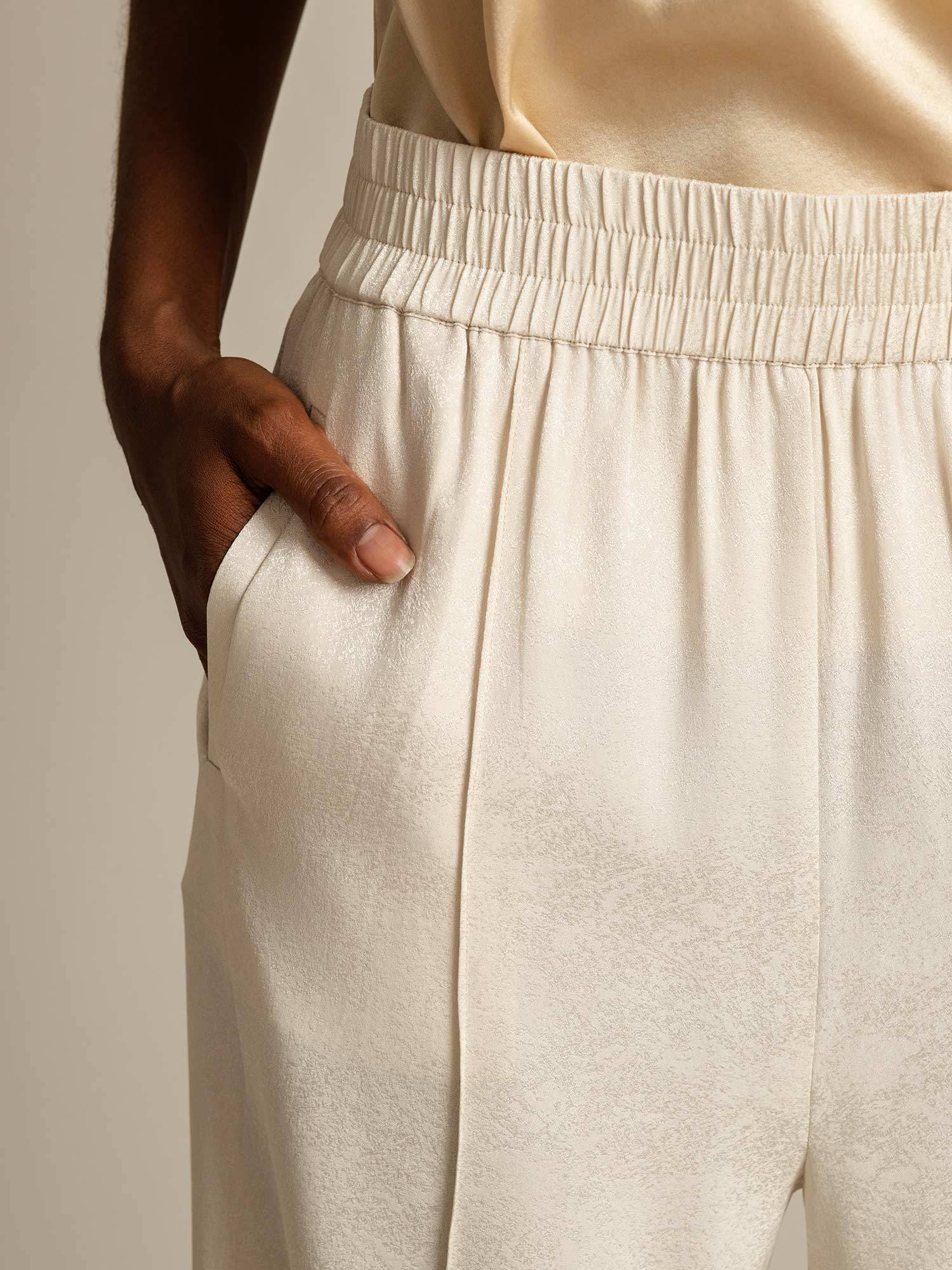 [Beige] SilkSilky-IT 22Momme Seta Womens Pants 004,