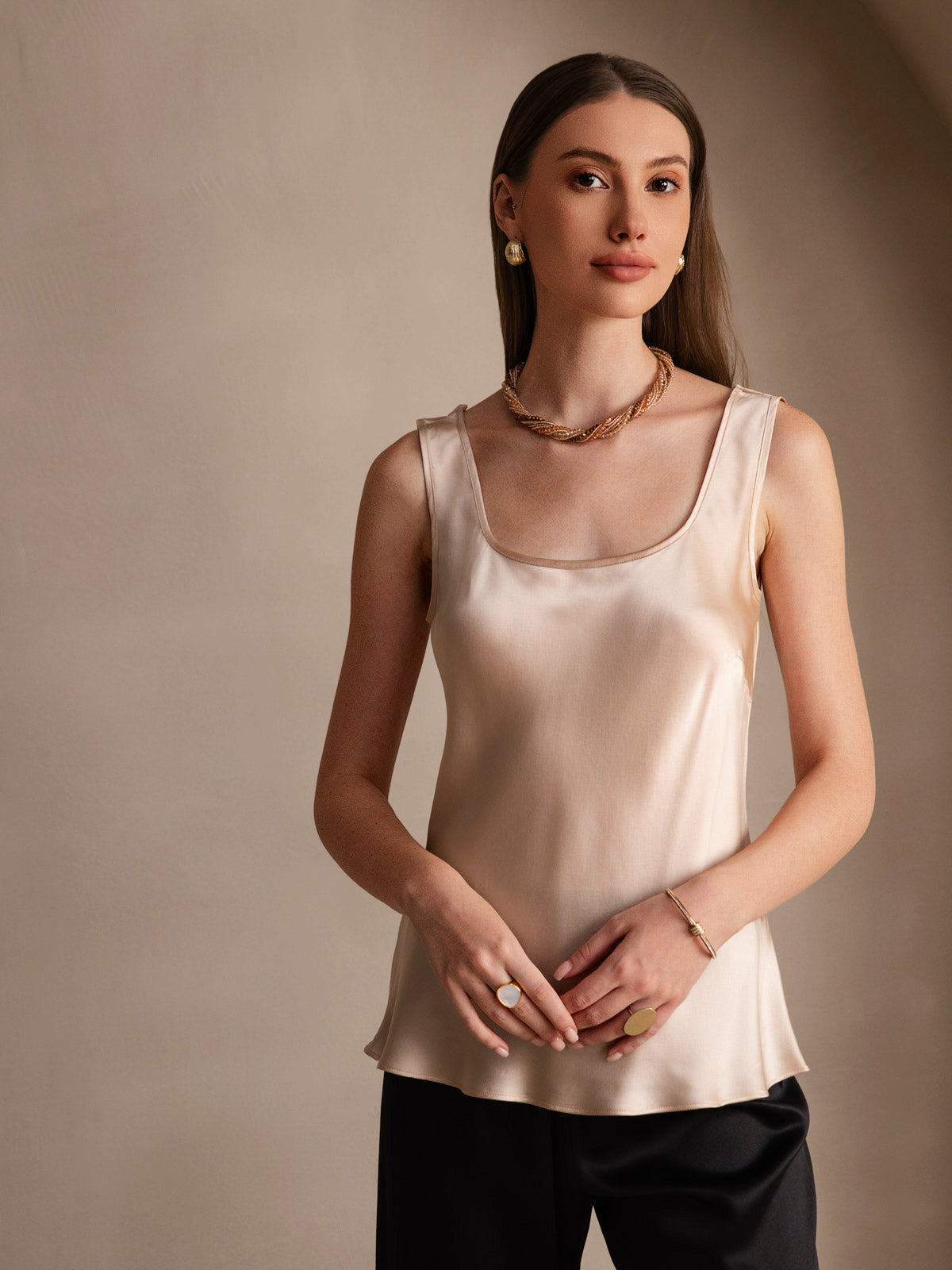 [Champagne] SilkSilky-IT 19Momme Seta Collo a U Cami 004