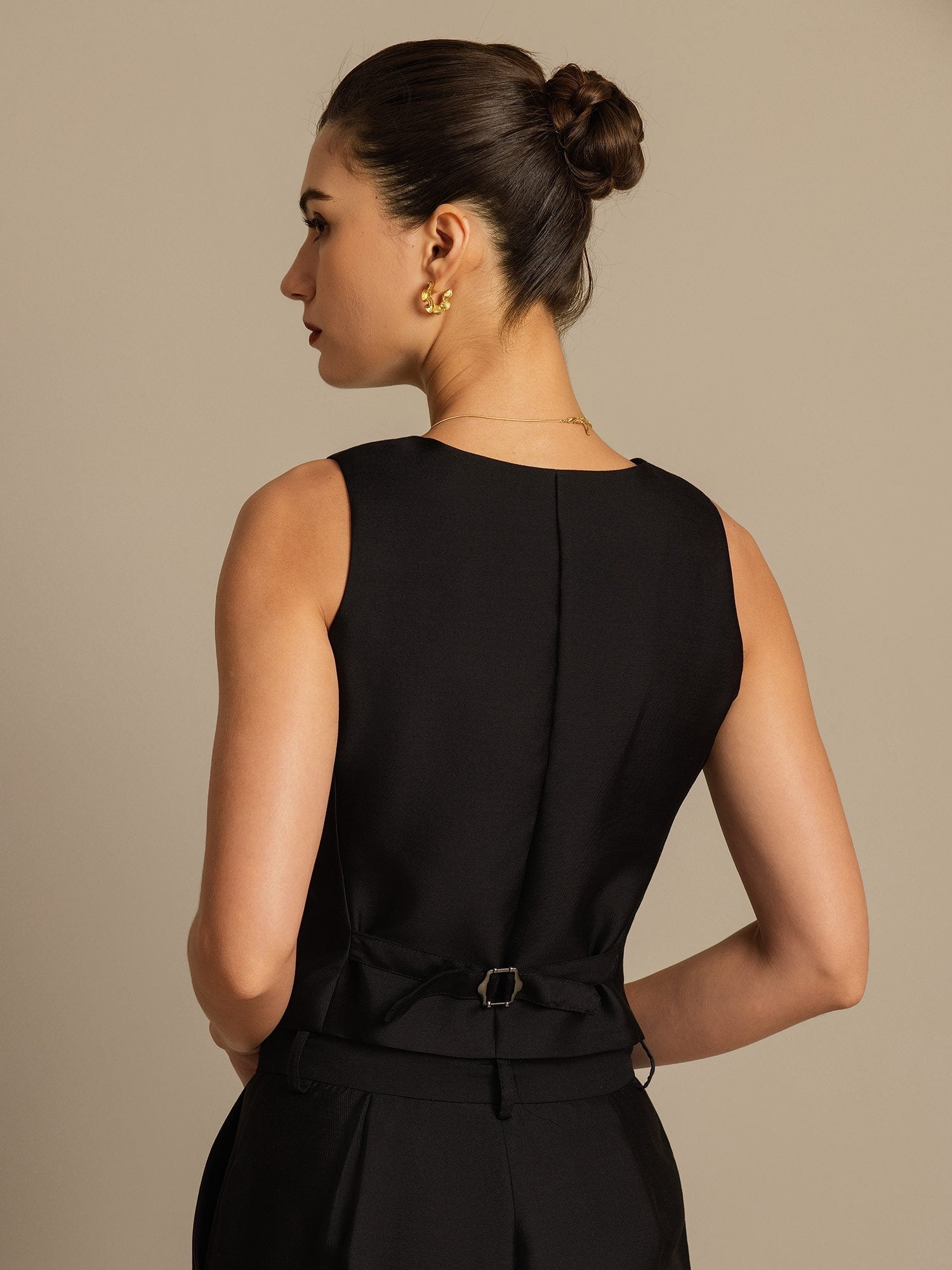 [Nero] SilkSilky-IT 32Momme Seta Womens Vest 005,