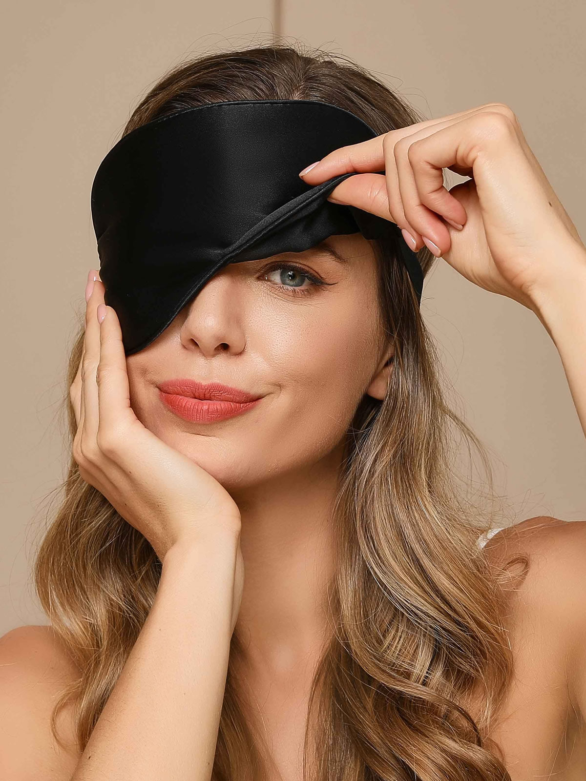 Maschera-per-gli-occhi-per-il-sonno-con-fascia-elastica-in-pura-seta-tinta-unita-Nero-2