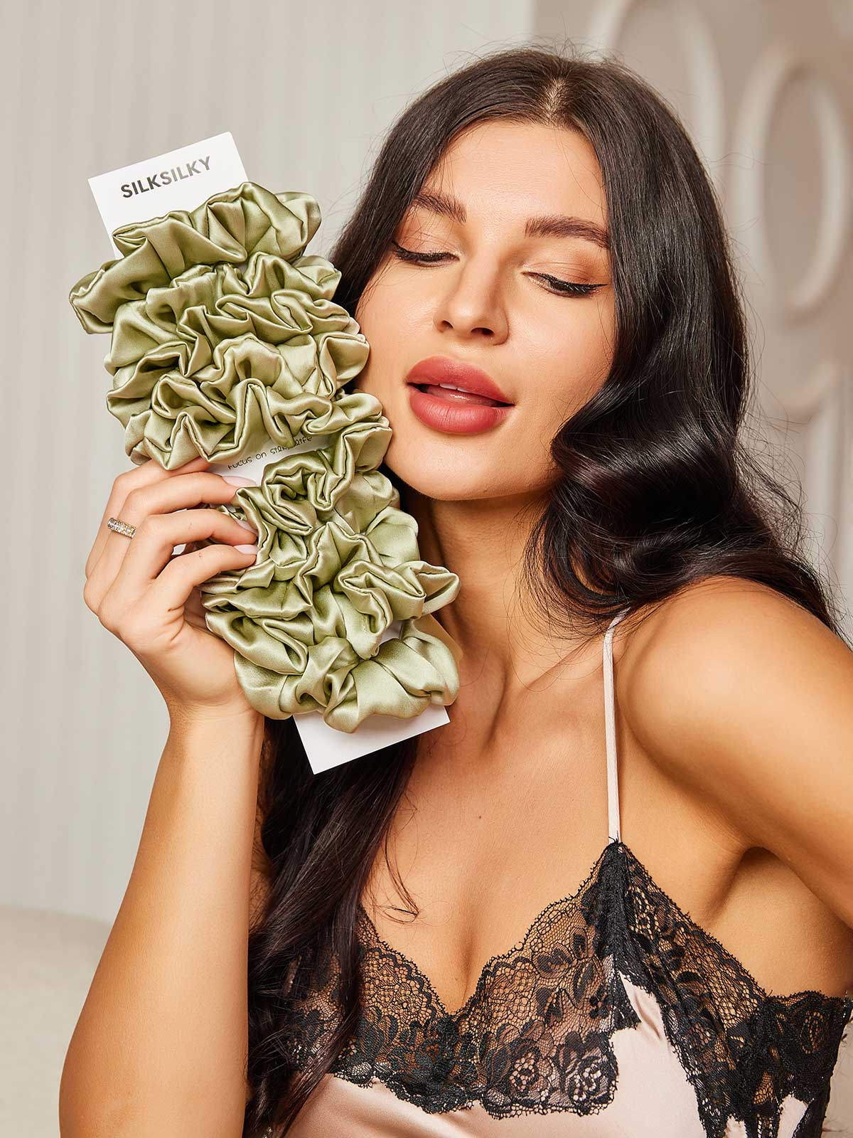 [Menta Verde] SilkSilky-IT 19Momme Seta pura Scrunchie 001