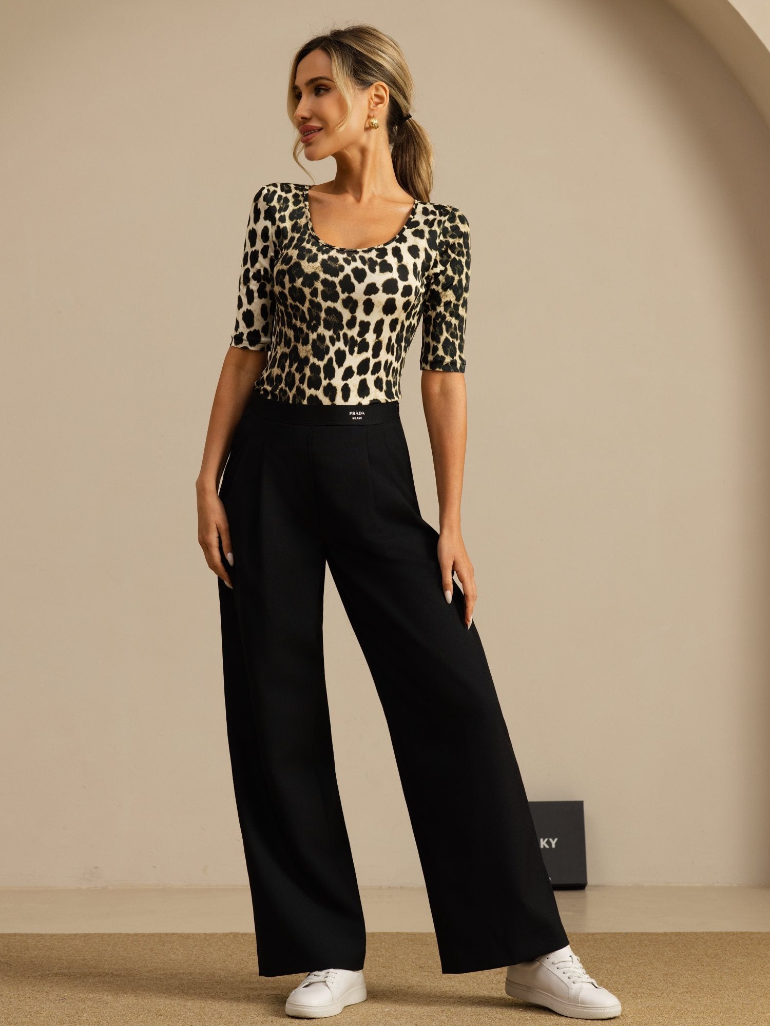 [Leopardo] SilkSilky-IT Manga media Scollo A Coppa Magliette donna 008
