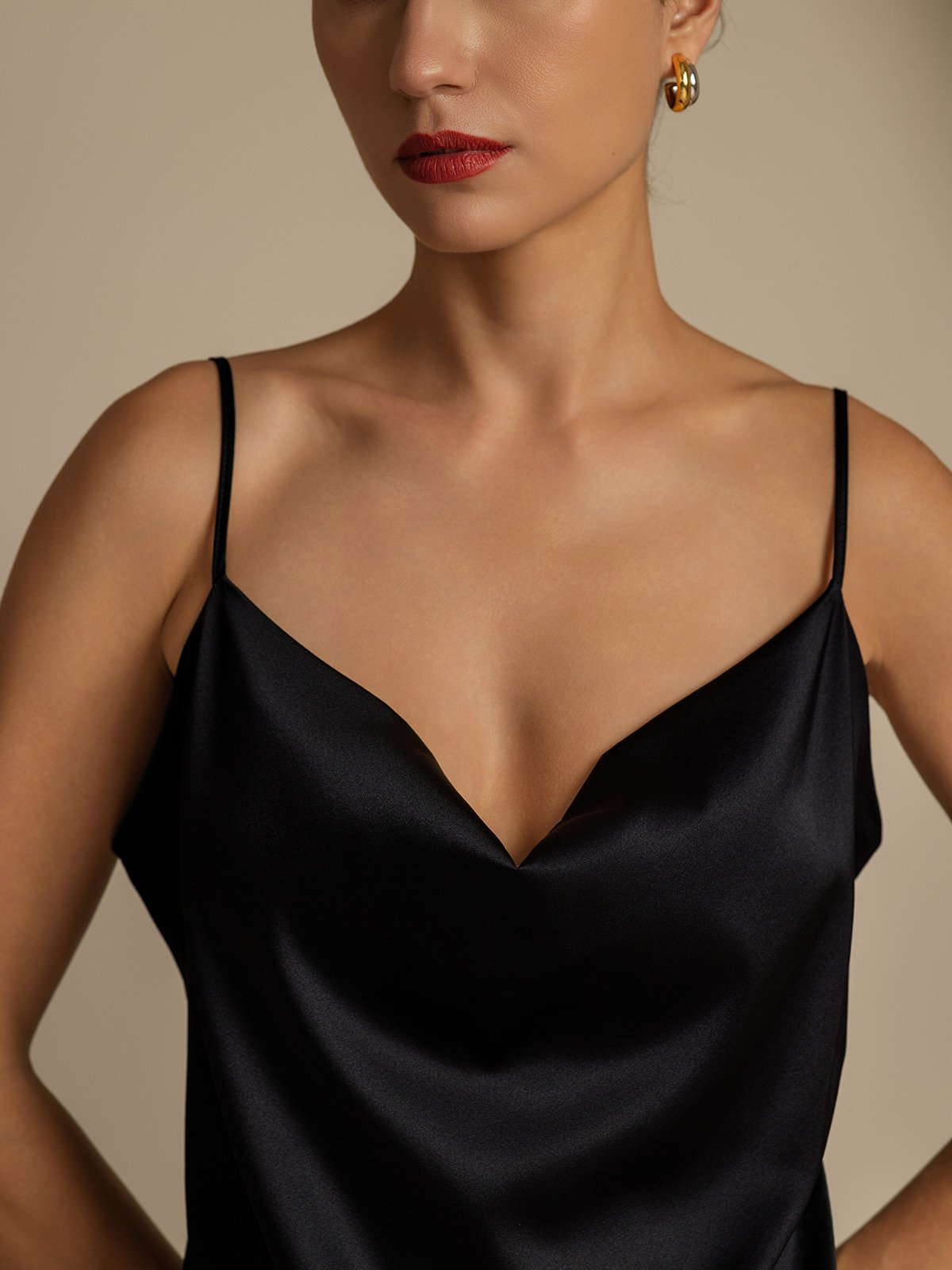 [Nero] SilkSilky-IT 19Momme Seta Collo drappeggiato Women''s Outfit Sets 004,