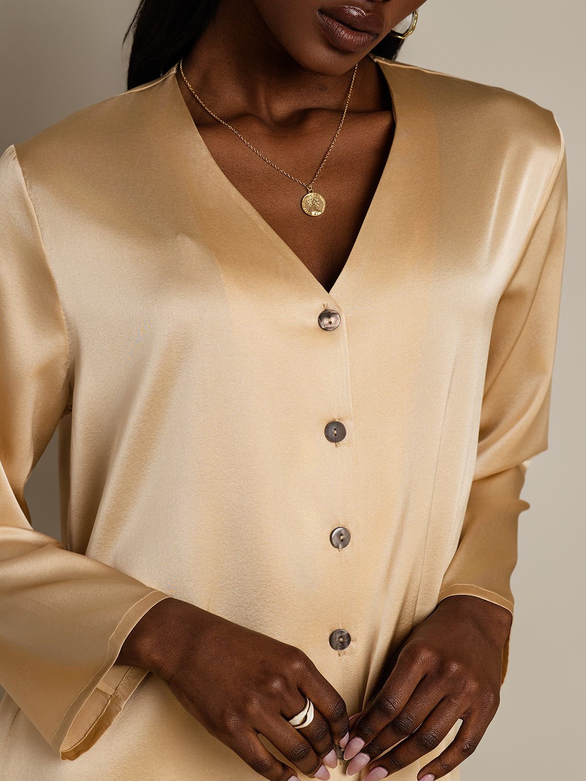 [Champagne] SilkSilky-IT 19Momme Seta Collo a V Camicie da donna 006