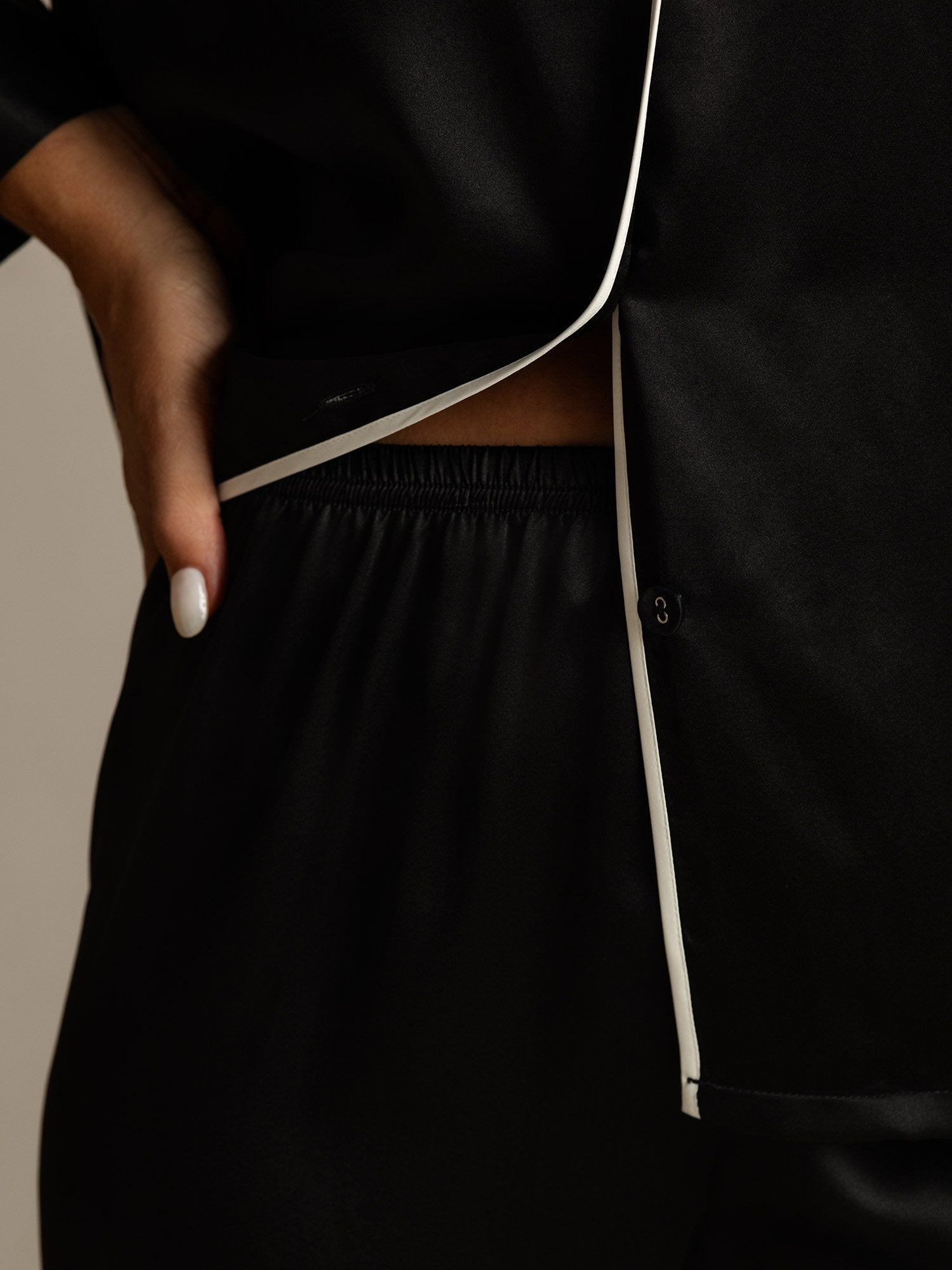 [Nero] SilkSilky-IT Seta pura Colletto risvolto Pigiami da donna 005