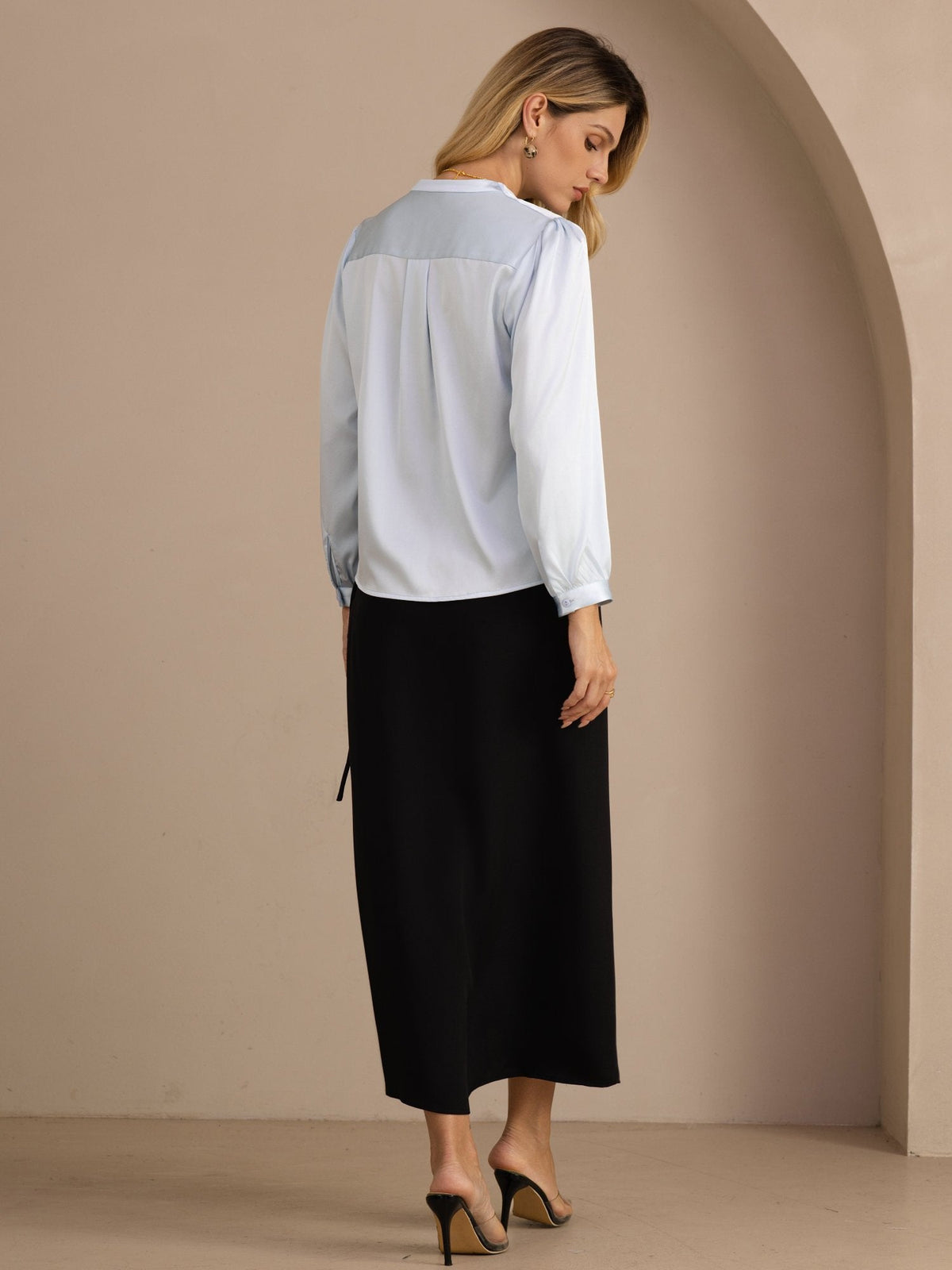 [Azzurro] SilkSilky-IT Long Sleeve Bluse 002
