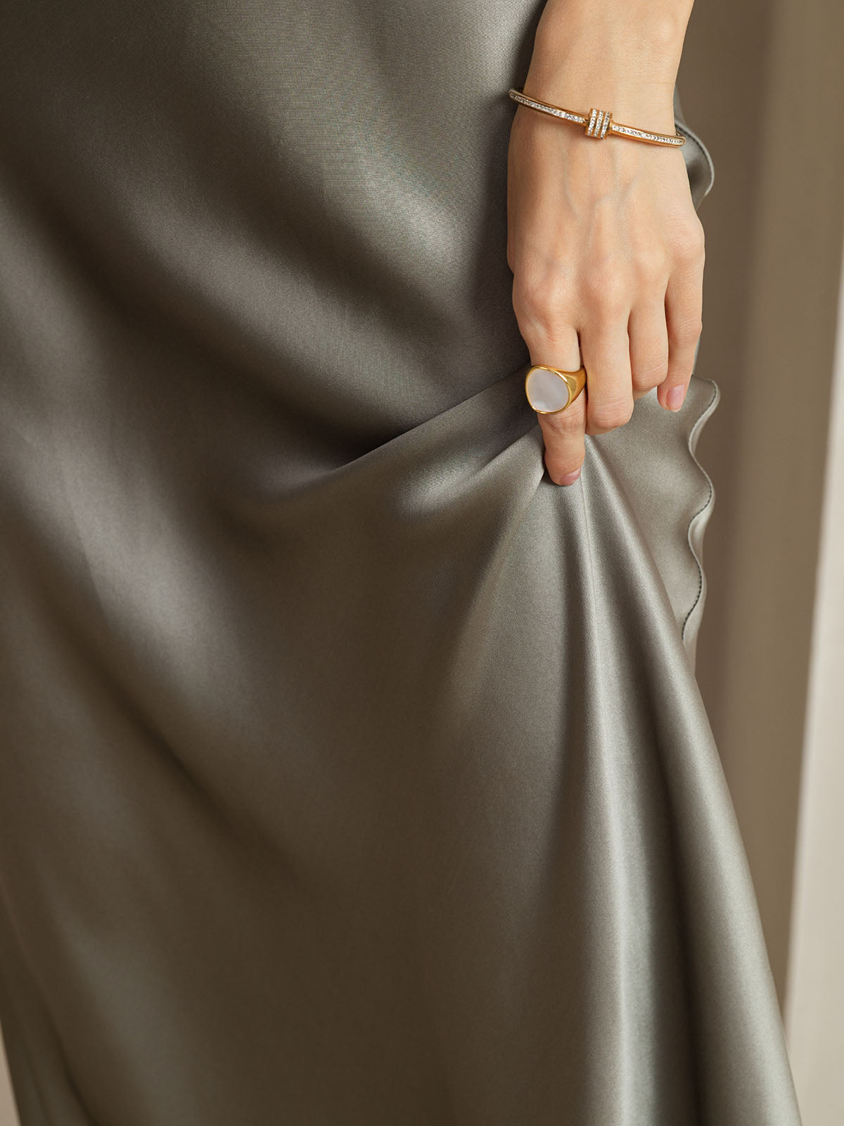 [Verde Grigiastro] SilkSilky-IT Senza maniche Scollo A Coppa Vestiti da donna 006