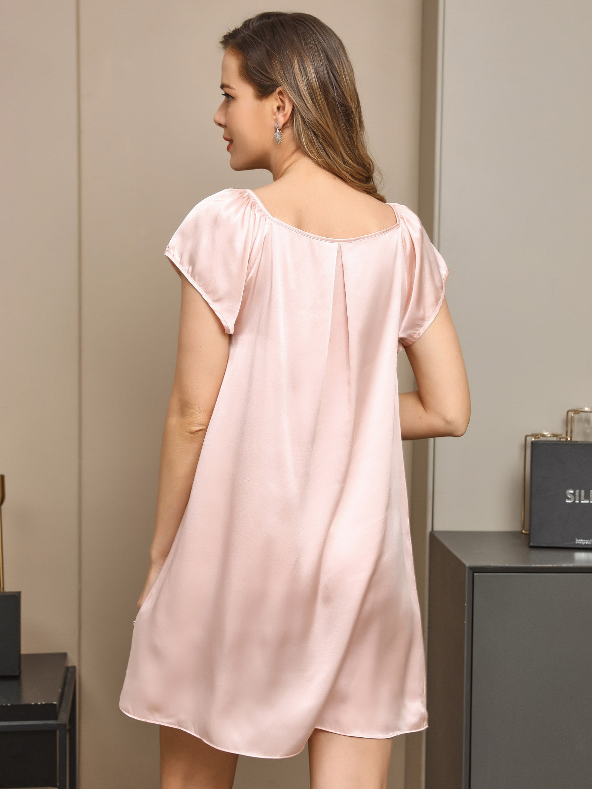 [Rosa Chiaro] SilkSilky-IT Cap Sleeve Square Neck Camicia da notte 002