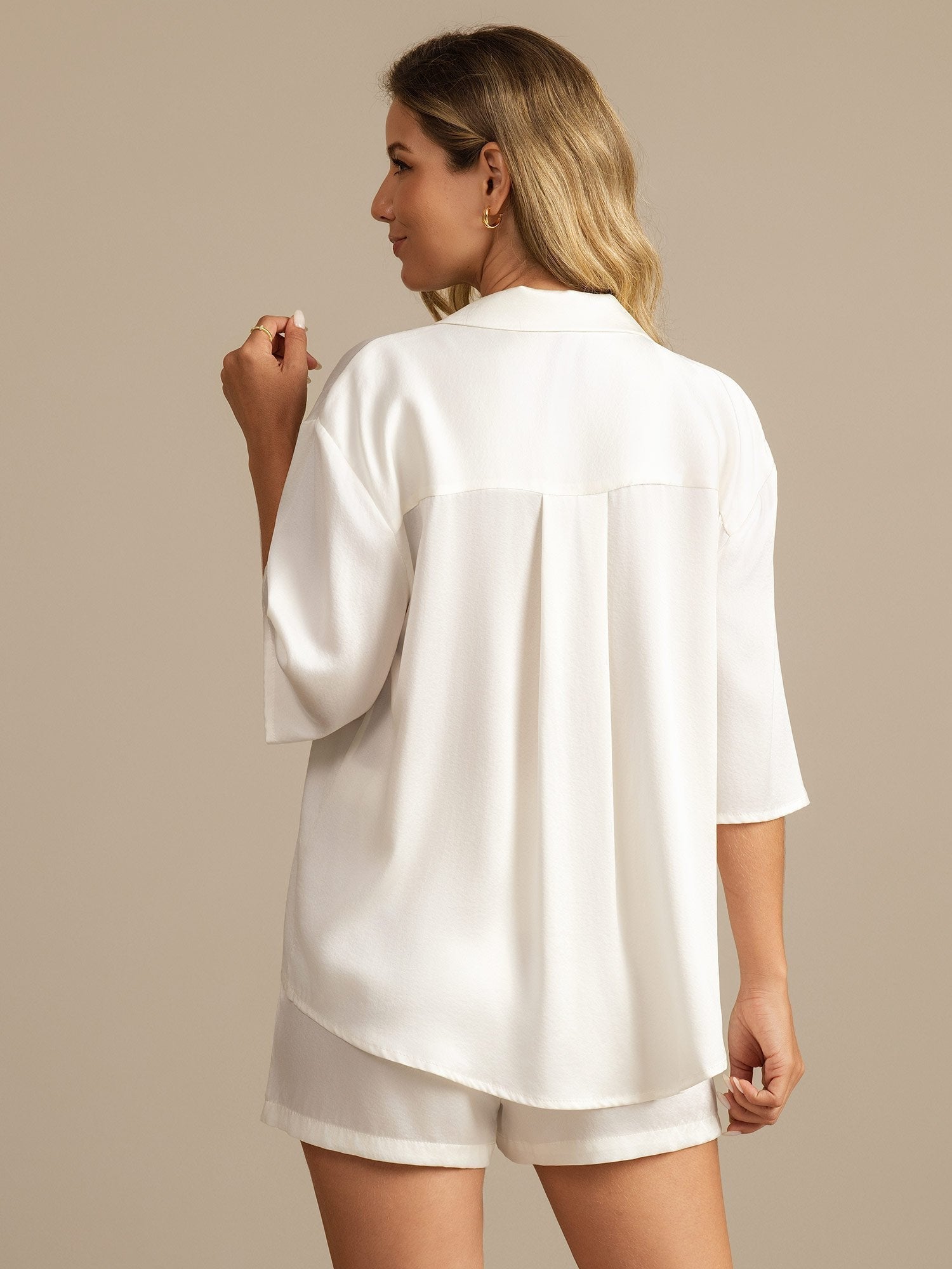 [Bianco] SilkSilky-IT 19Momme Manga media Collo a Taglio Pigiami da donna 002