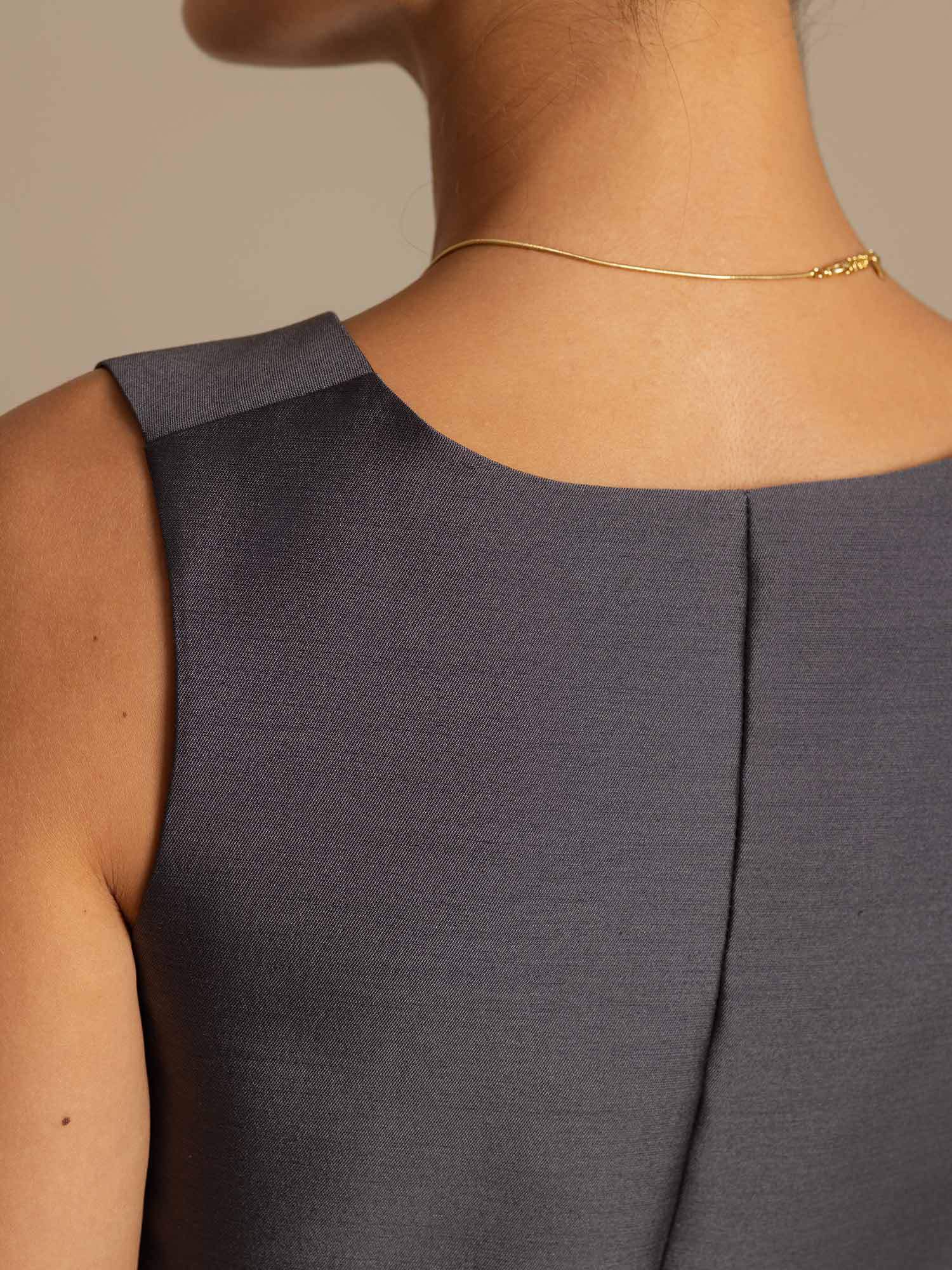 [Grigio] SilkSilky-IT 32Momme Seta Womens Vest 004,