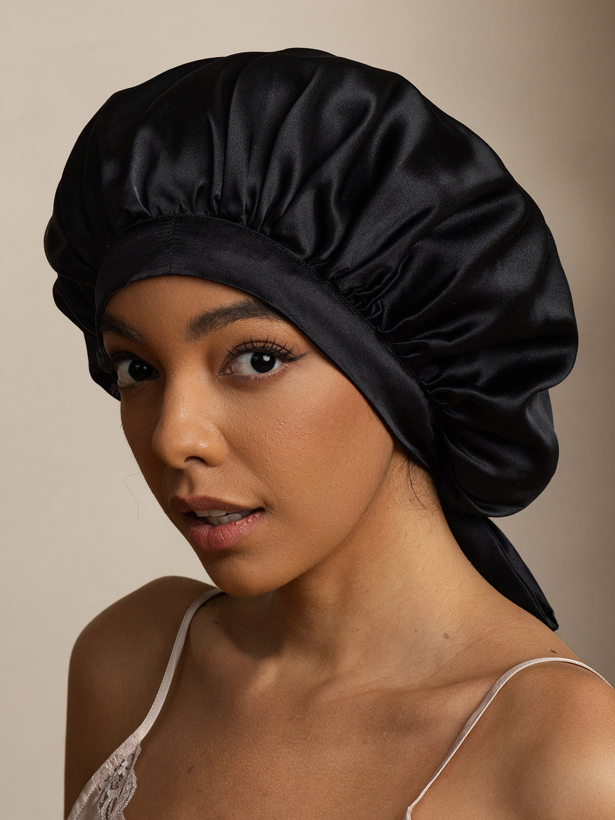 SilkSilky-IT Seta pura Sleep Cap Nero 001