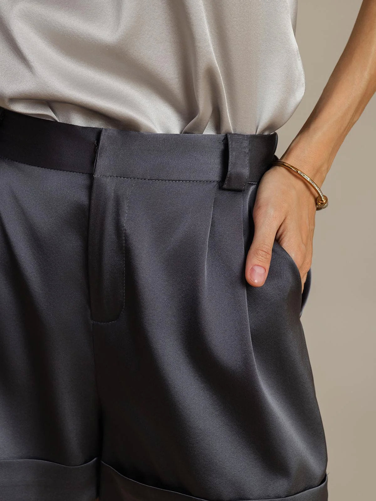 [Grigio Scuro] SilkSilky-IT 19Momme Seta Womens Shorts 004