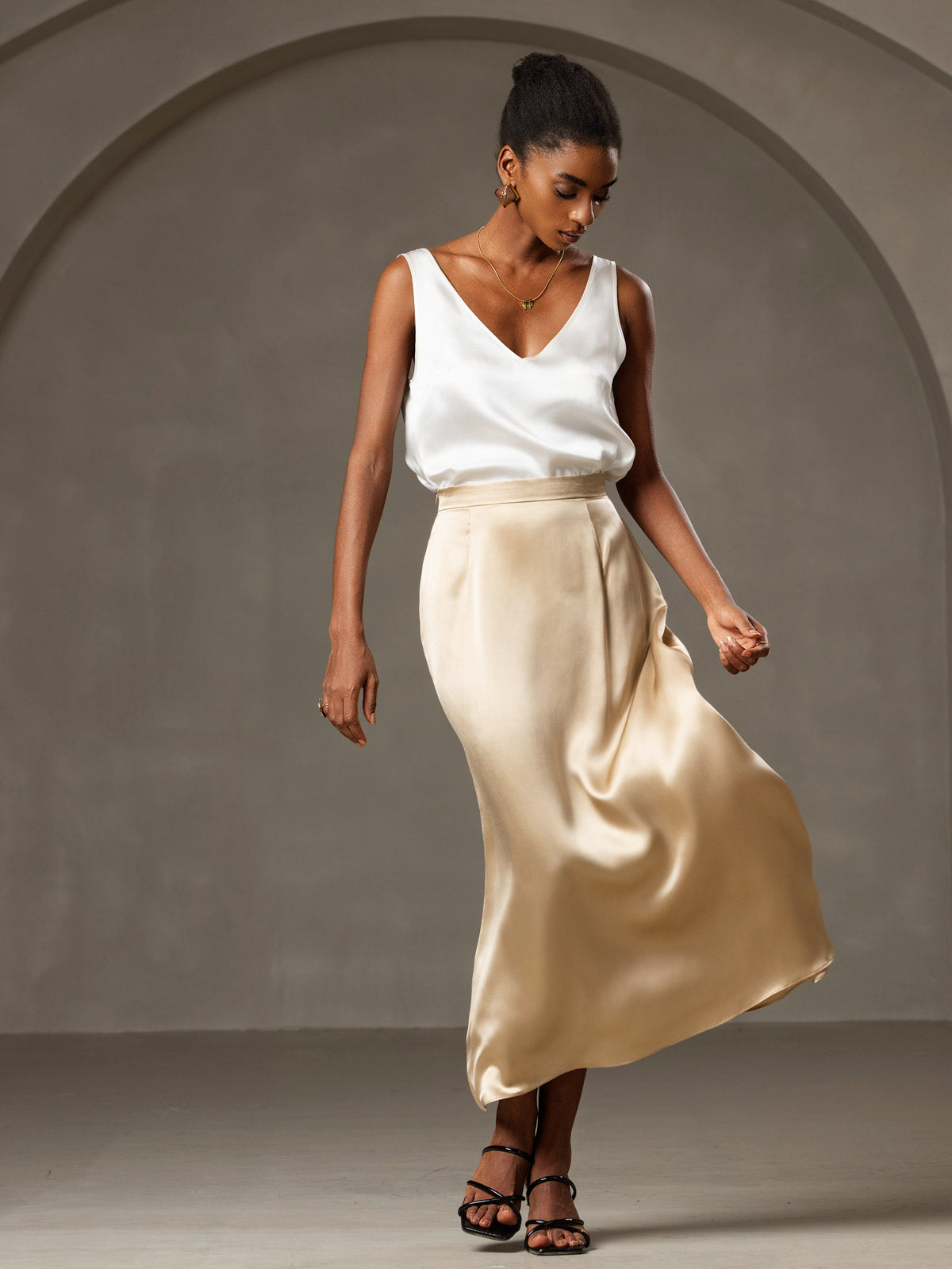 [Bianco] SilkSilky-IT 19Momme Seta Collo a V Cami 008