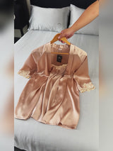 SilkSilky-IT 3/4 Sleeve V Neck Set camicia e vestaglia video 001
