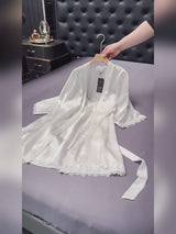 SilkSilky-IT 3/4 Sleeve V Neck Set camicia e vestaglia video 001