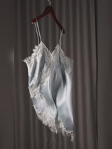 SilkSilky-IT Spaghetti Strap V Neck Cami video 001