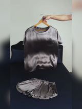 SilkSilky-IT Short Sleeve Round Neck Pigiami da donna video 001