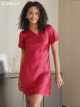 SilkSilky-IT Maniche Corte Scollo a V Camicia da notte video 001