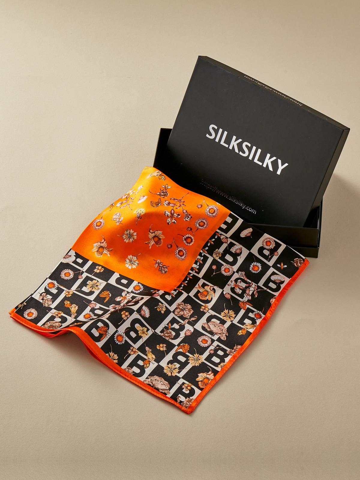 SilkSilky IT Seta pura Scarf Arancia 001