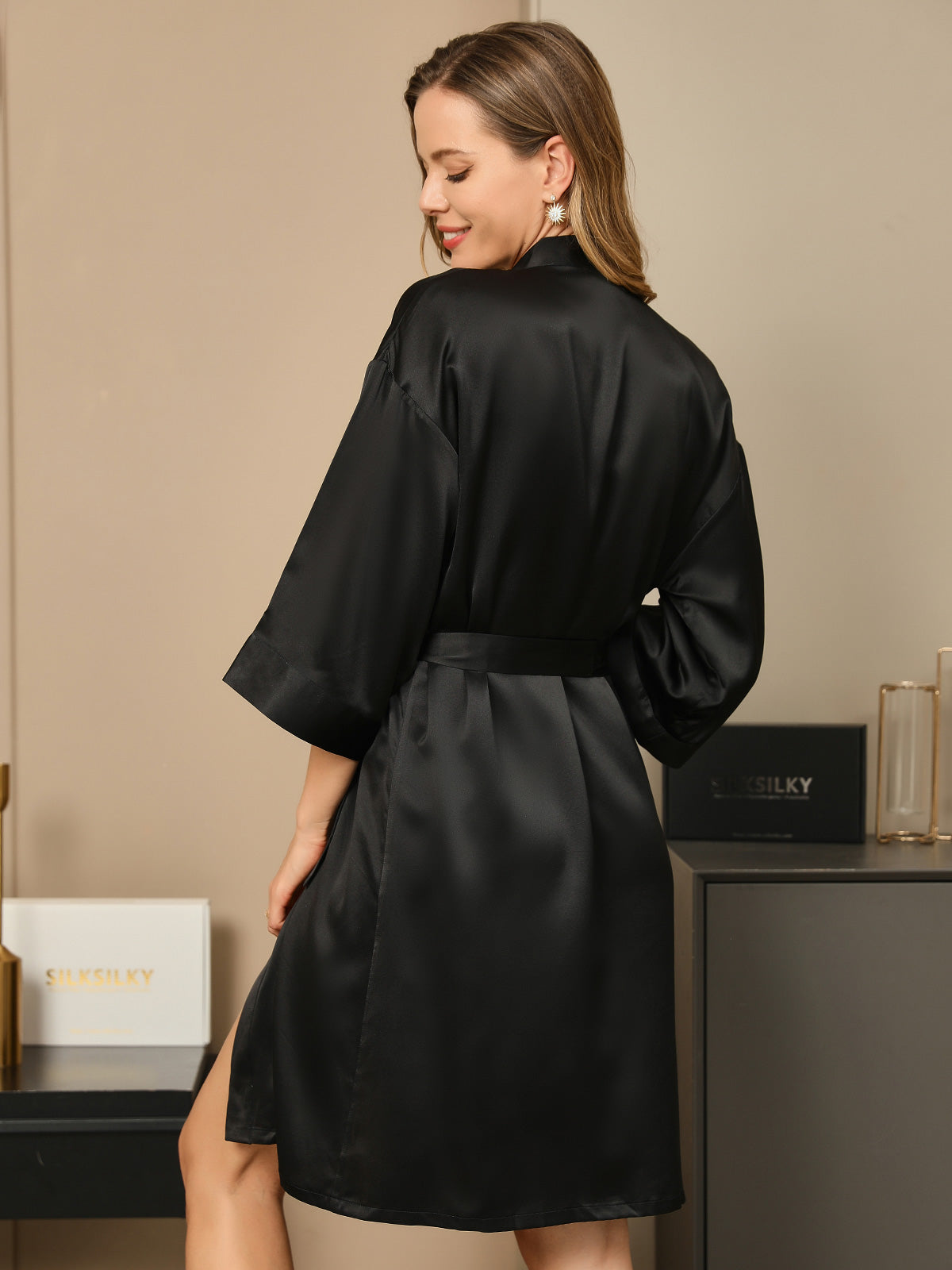 SilkSilky IT Seta pura A metà Womens Robe Nero 003